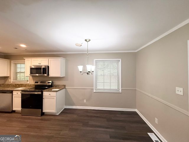 310 Oak Drive SE, Atlanta, GA 30354