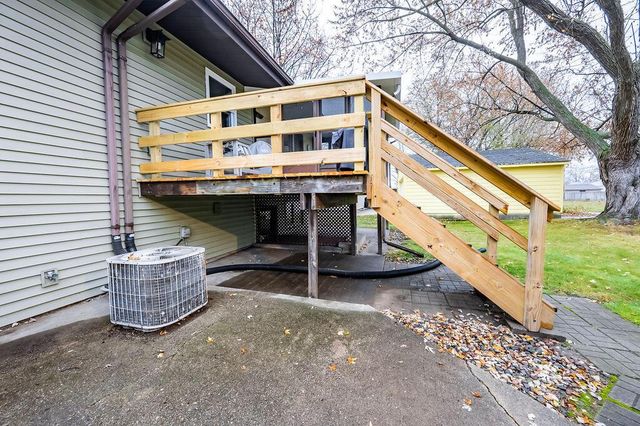 1110 Schafer DRIVE, Onalaska, WI 54650