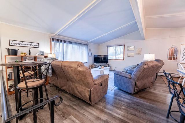 1110 Schafer DRIVE, Onalaska, WI 54650