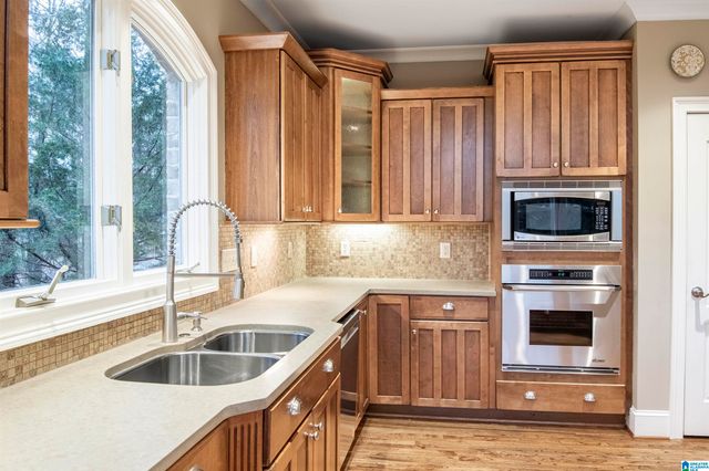 2162 BROOK HIGHLAND RIDGE, Birmingham, AL 35242