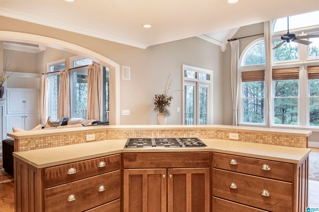 2162 BROOK HIGHLAND RIDGE, Birmingham, AL 35242