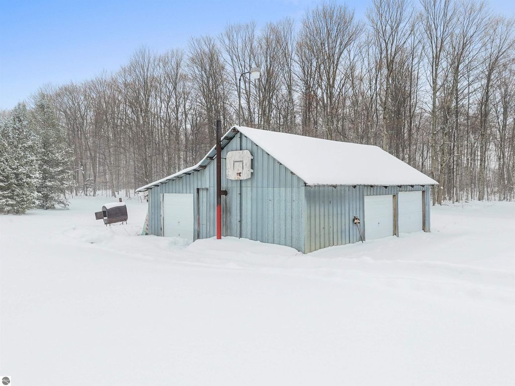 Image 32 of property listing at 9888 N Wilson Road, Lake City, MI 49651