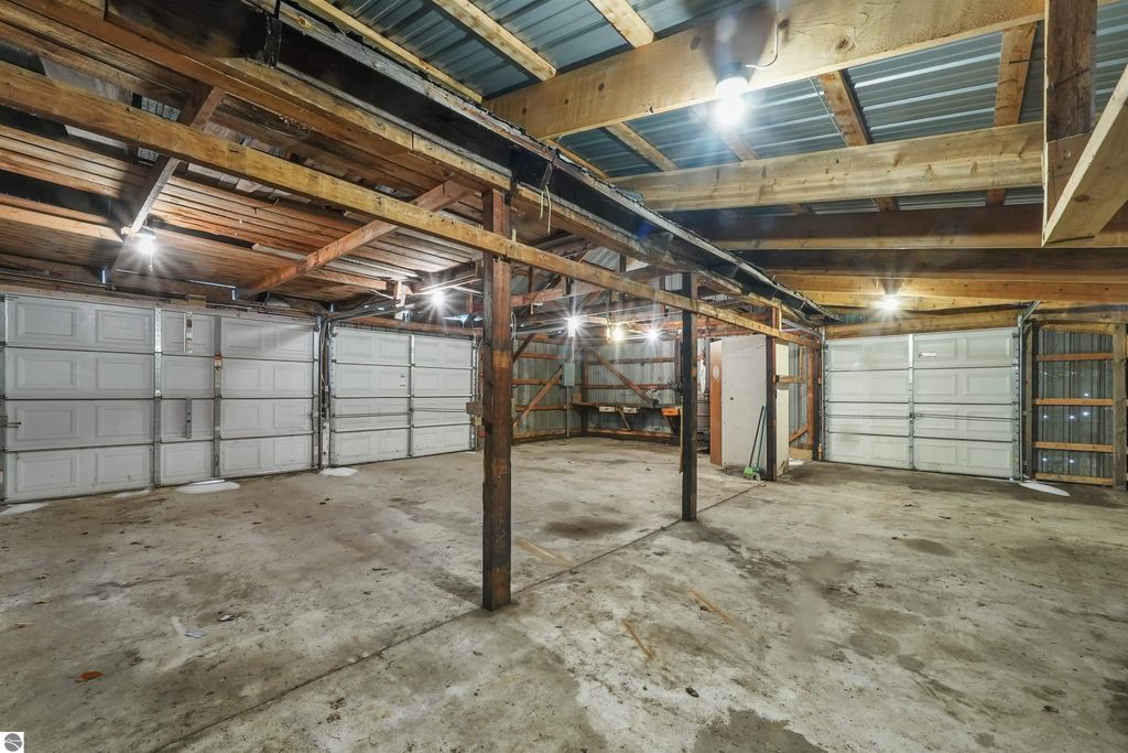 Image 35 of property listing at 9888 N Wilson Road, Lake City, MI 49651