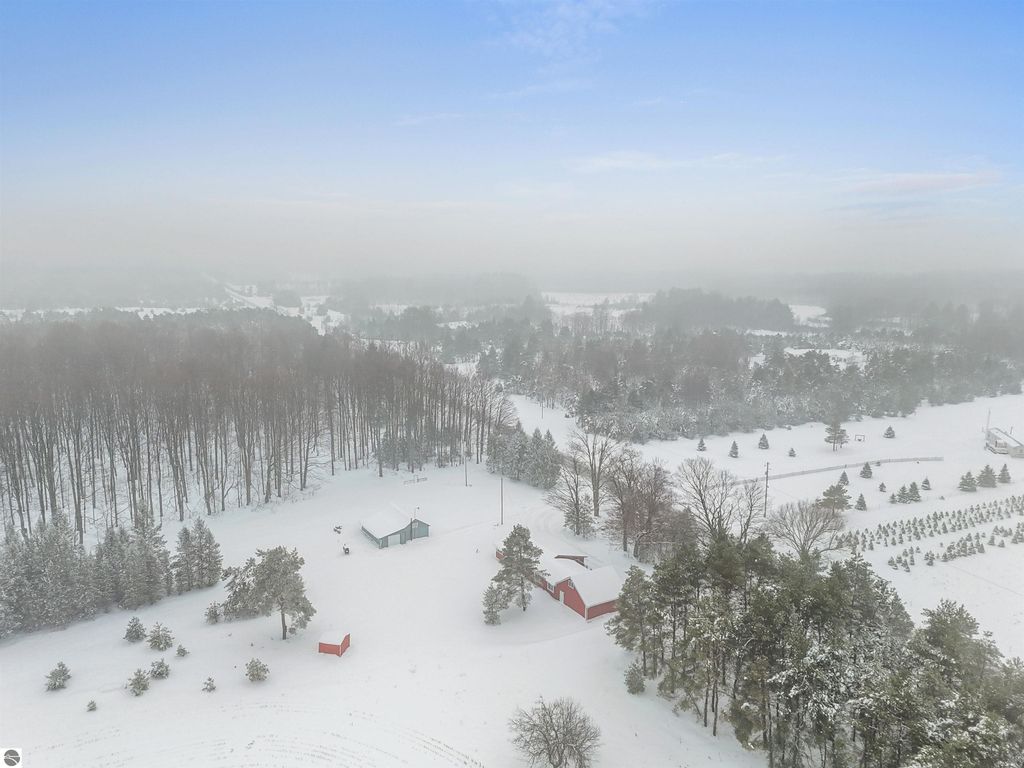 Image 42 of property listing at 9888 N Wilson Road, Lake City, MI 49651