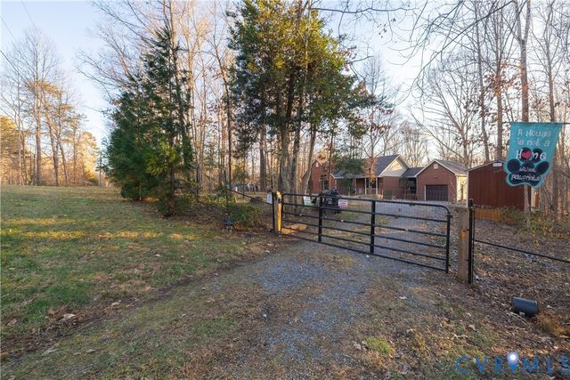 3843 Broad Street Rd, Goochland, VA 23065