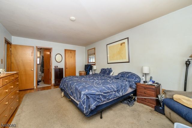 20 Mulford Ln, Hillsborough Twp., NJ 08844