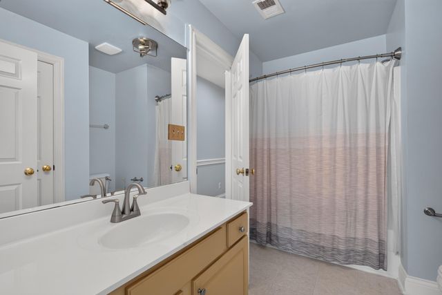 2213 Wilmington Lane, Lexington, KY 40513