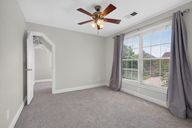 2213 Wilmington Lane, Lexington, KY 40513