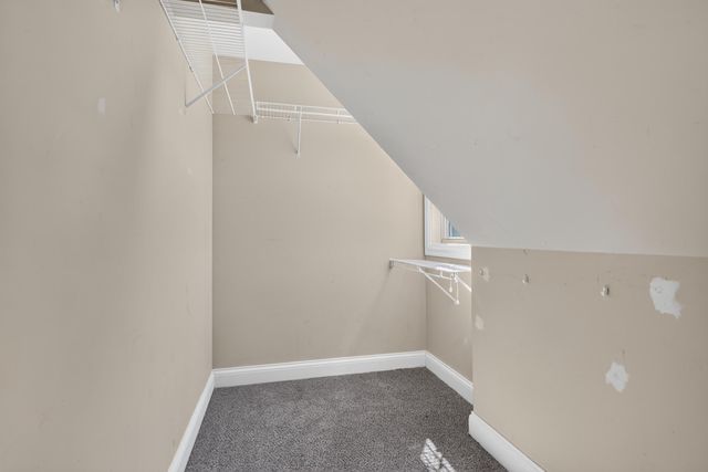 2213 Wilmington Lane, Lexington, KY 40513