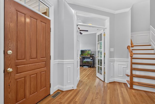 2213 Wilmington Lane, Lexington, KY 40513