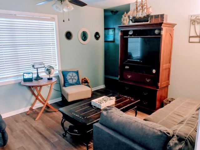 1500 Andrea Drive, Bay City, TX 77414
