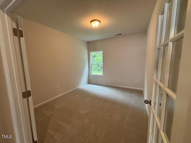 1616 Elk Run Drive, Fayetteville, NC 28312