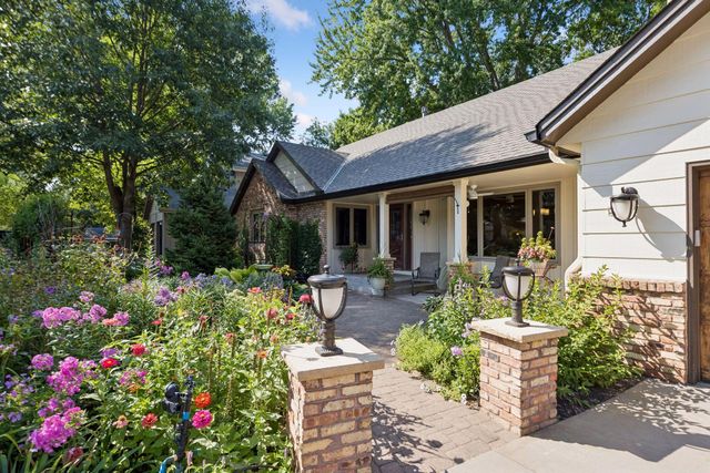 14885 Ironwood Court, Eden Prairie, MN 55346