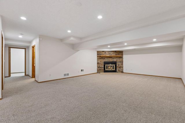 14885 Ironwood Court, Eden Prairie, MN 55346