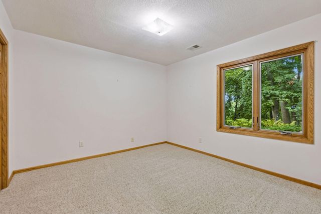 14885 Ironwood Court, Eden Prairie, MN 55346