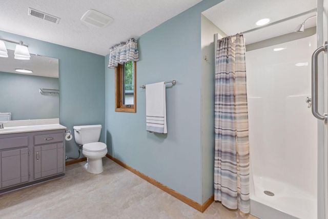 14885 Ironwood Court, Eden Prairie, MN 55346
