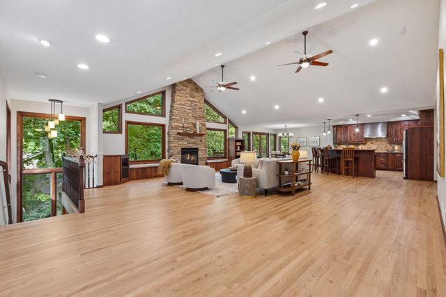 14885 Ironwood Court, Eden Prairie, MN 55346