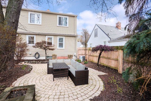 1844 Haynes Street Street, Birmingham, MI 48009