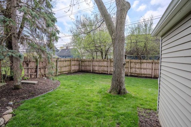 1844 Haynes Street Street, Birmingham, MI 48009