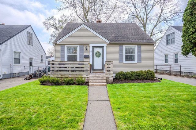 1844 Haynes Street Street, Birmingham, MI 48009