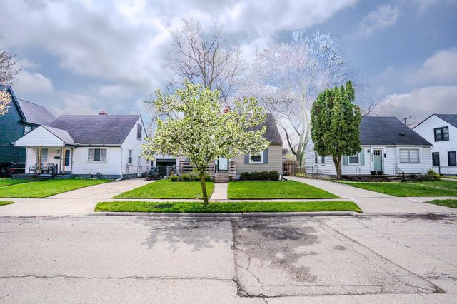 1844 Haynes Street Street, Birmingham, MI 48009