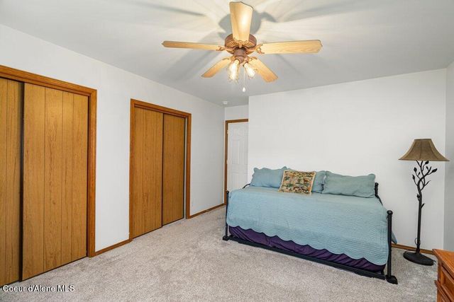 8297 N Ainsworth Dr, Hayden, ID 83835