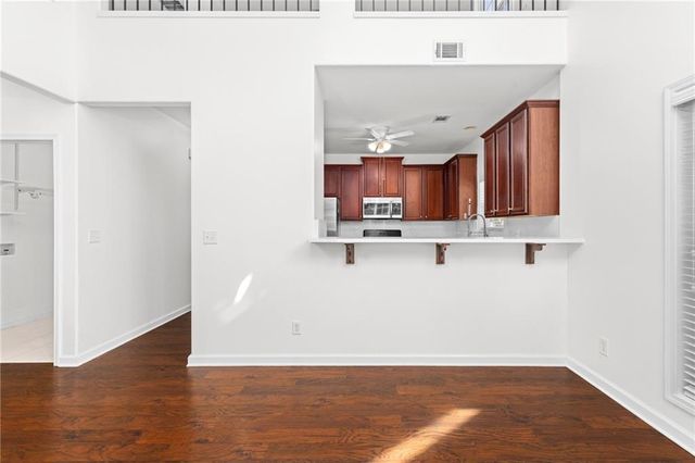 1008 Lake Pointe Court, Suwanee, GA 30024