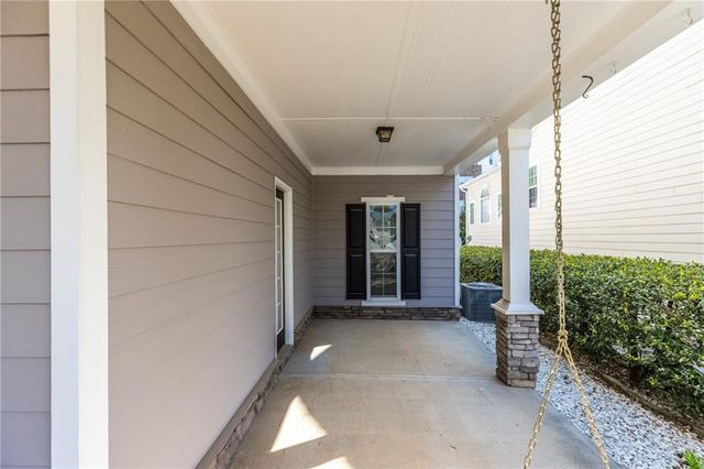 1008 Lake Pointe Court, Suwanee, GA 30024