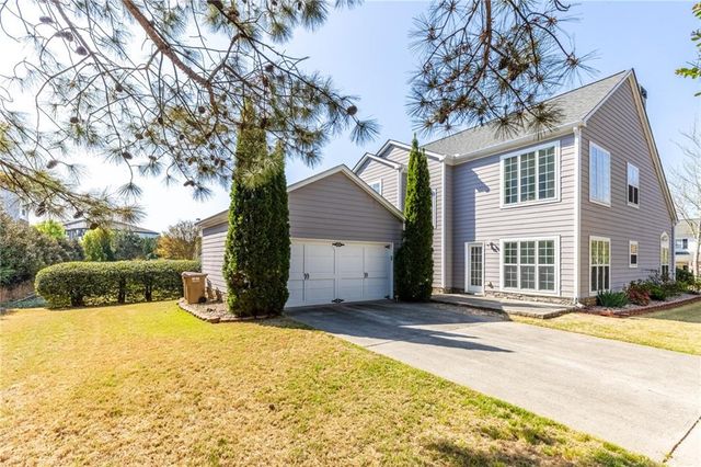 1008 Lake Pointe Court, Suwanee, GA 30024