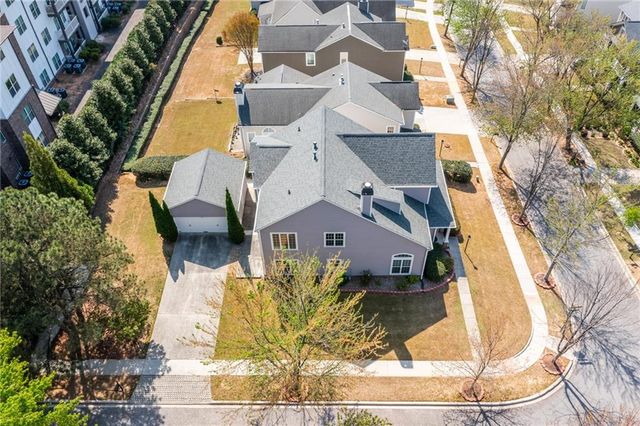 1008 Lake Pointe Court, Suwanee, GA 30024