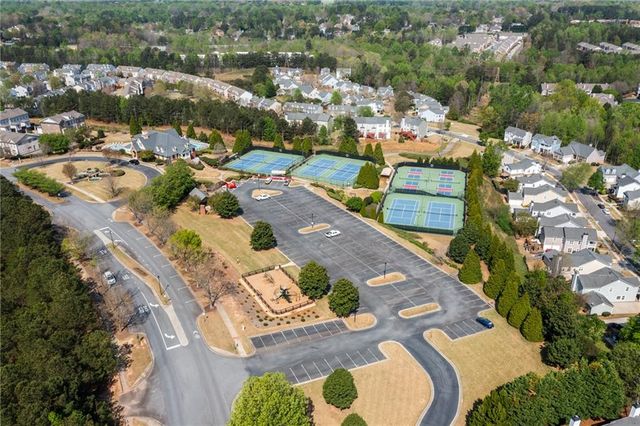 1008 Lake Pointe Court, Suwanee, GA 30024