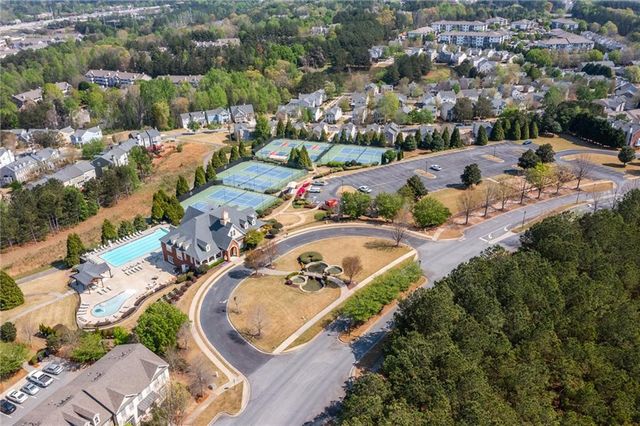 1008 Lake Pointe Court, Suwanee, GA 30024