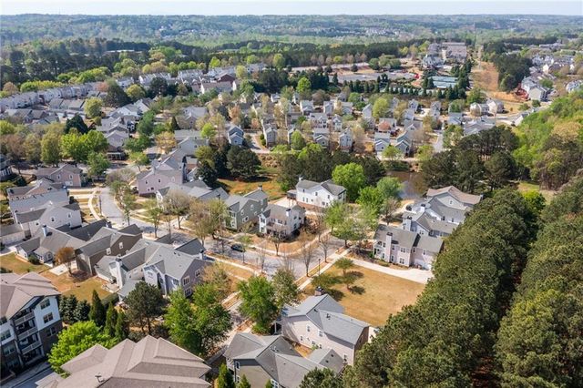 1008 Lake Pointe Court, Suwanee, GA 30024