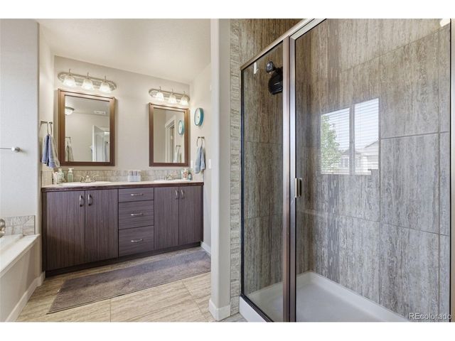 420 Pioneer Ln, Johnstown, CO 80534