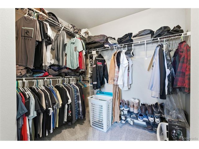 420 Pioneer Ln, Johnstown, CO 80534