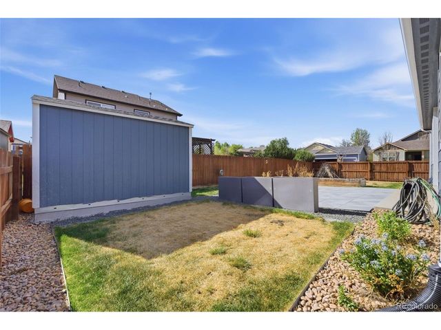 420 Pioneer Ln, Johnstown, CO 80534