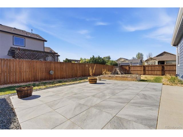 420 Pioneer Ln, Johnstown, CO 80534