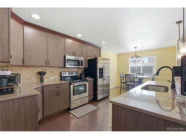 420 Pioneer Ln, Johnstown, CO 80534