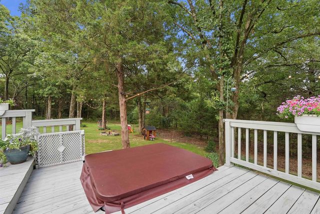 30 Cedar Knolls Loop, Greenbrier, AR 72058