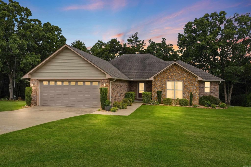 30 Cedar Knolls Loop, Greenbrier, AR 72058