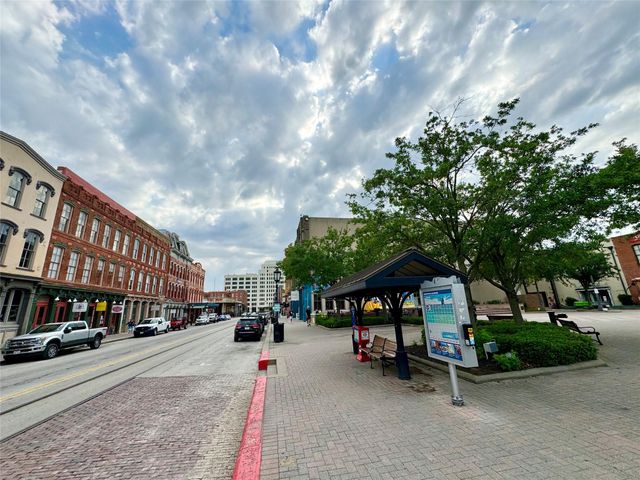 2309 Strand Street 2A, Galveston, TX 77550