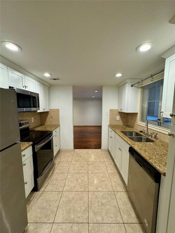 2309 Strand Street 2A, Galveston, TX 77550