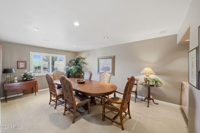 5525 E LINCOLN Drive 105, Paradise Valley, AZ 85253
