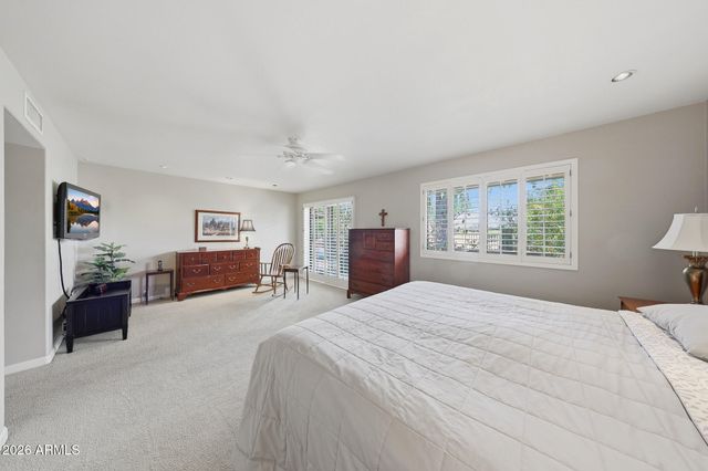 5525 E LINCOLN Drive 105, Paradise Valley, AZ 85253