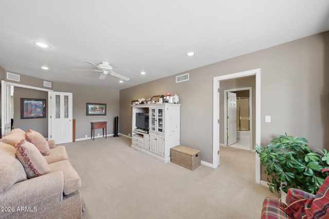 5525 E LINCOLN Drive 105, Paradise Valley, AZ 85253