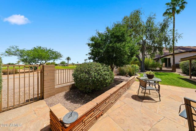 5525 E LINCOLN Drive 105, Paradise Valley, AZ 85253