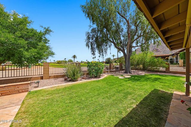 5525 E LINCOLN Drive 105, Paradise Valley, AZ 85253