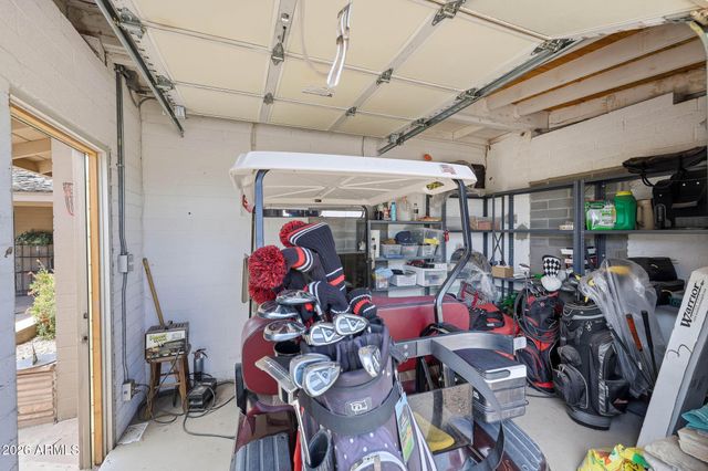 5525 E LINCOLN Drive 105, Paradise Valley, AZ 85253
