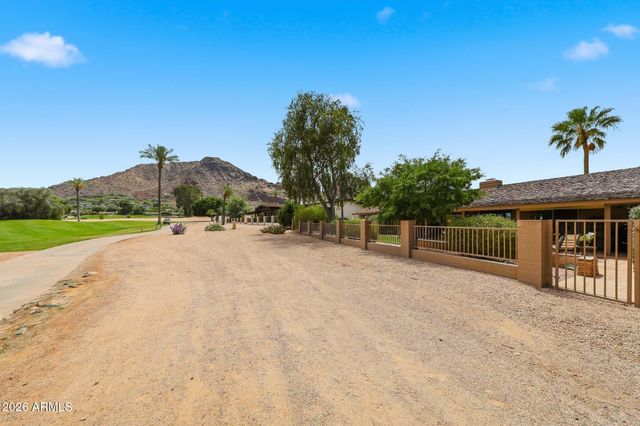5525 E LINCOLN Drive 105, Paradise Valley, AZ 85253