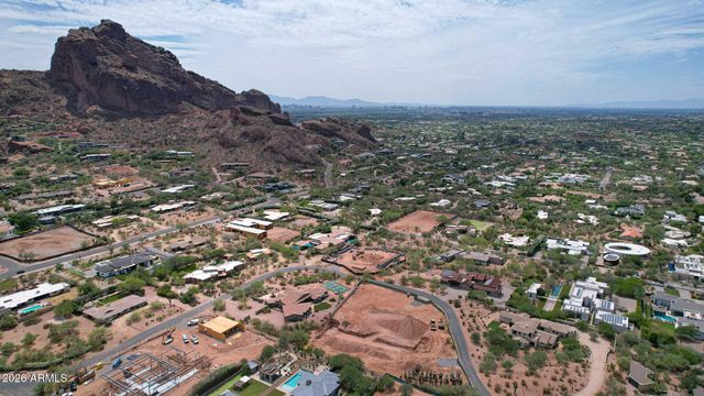 5525 E LINCOLN Drive 105, Paradise Valley, AZ 85253